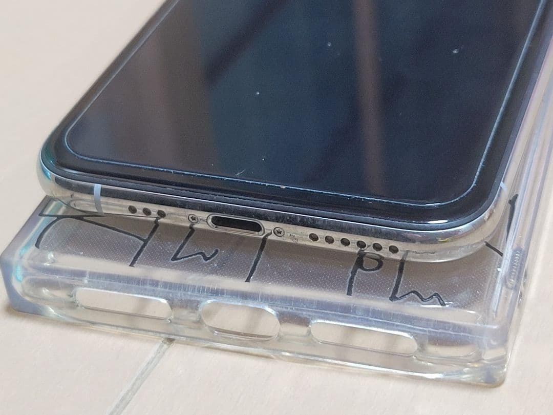 iPhone Xs 256GB 中古 simフリー　箱、付属品あり