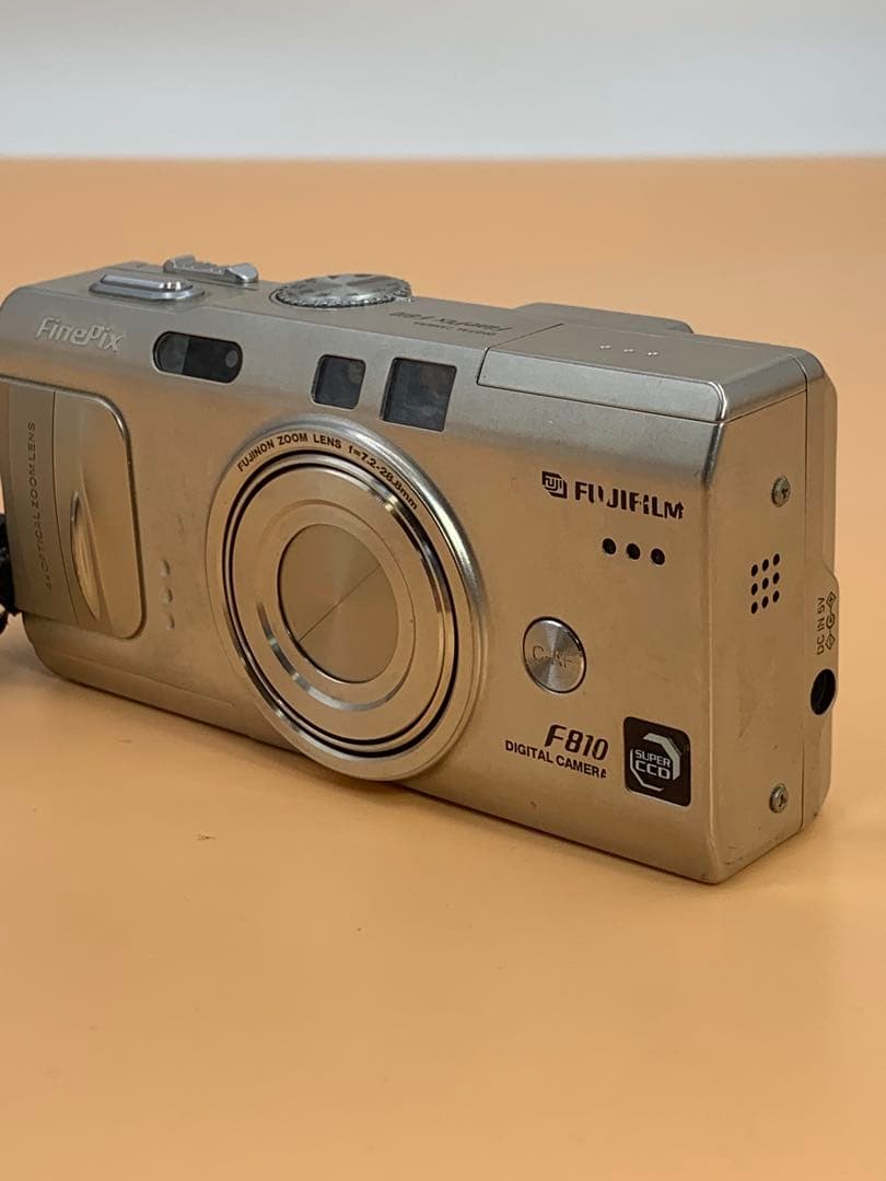 ジャンクFujifilm FinePix F810 コンパクトデジカメ