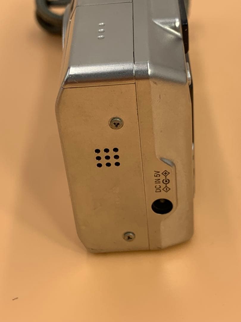 ジャンクFujifilm FinePix F810 コンパクトデジカメ