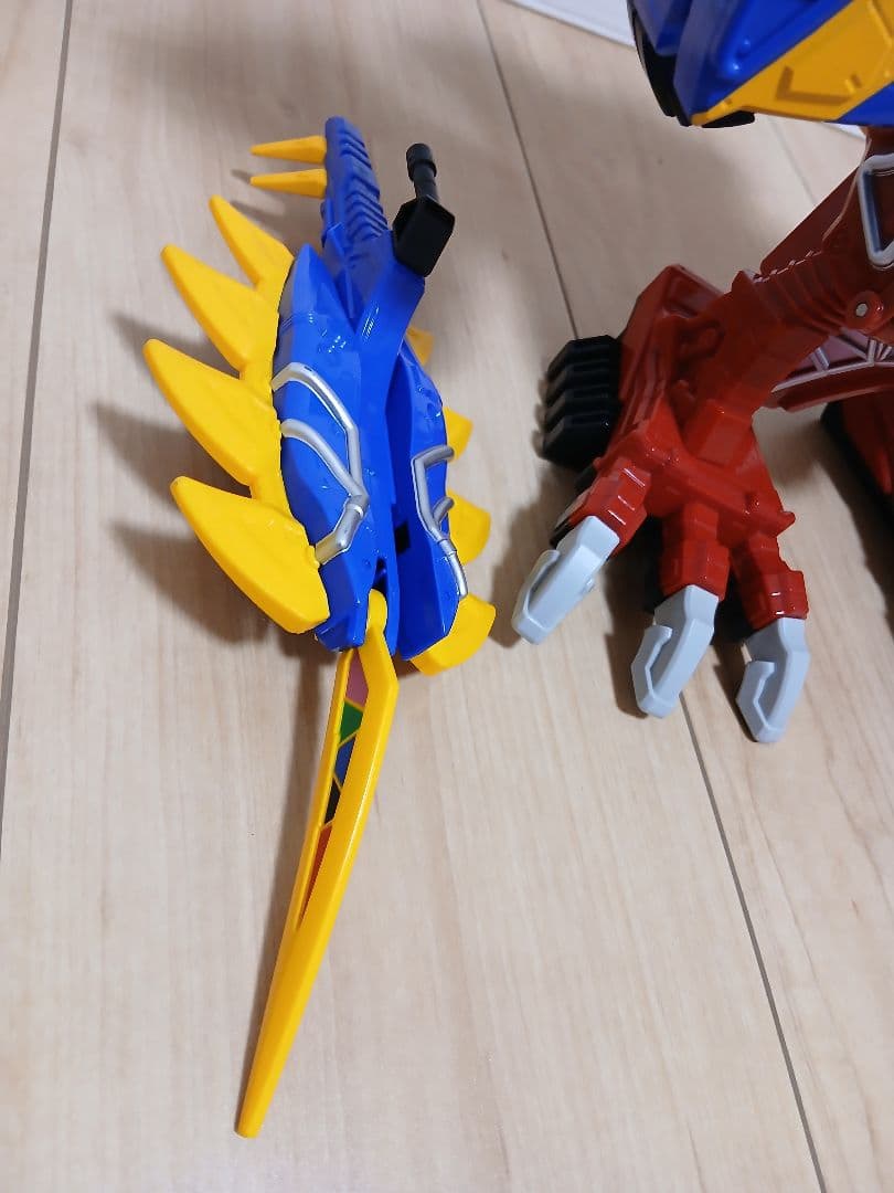 ギミック作動OK　獣電池付◆DXキョウリュウジン　獣電戦隊キョウリュウジャー合体