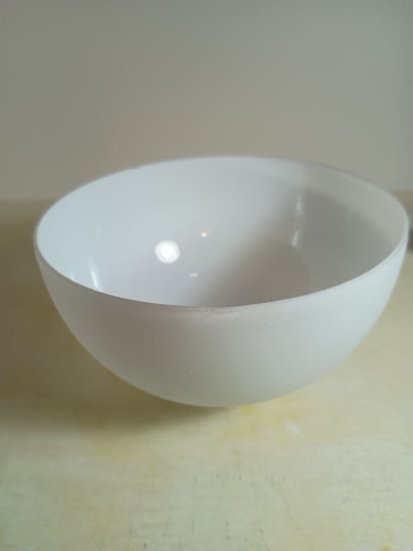 昭和レトロ 椀型 乳白ガラス 電笠 取付金具ソケット付