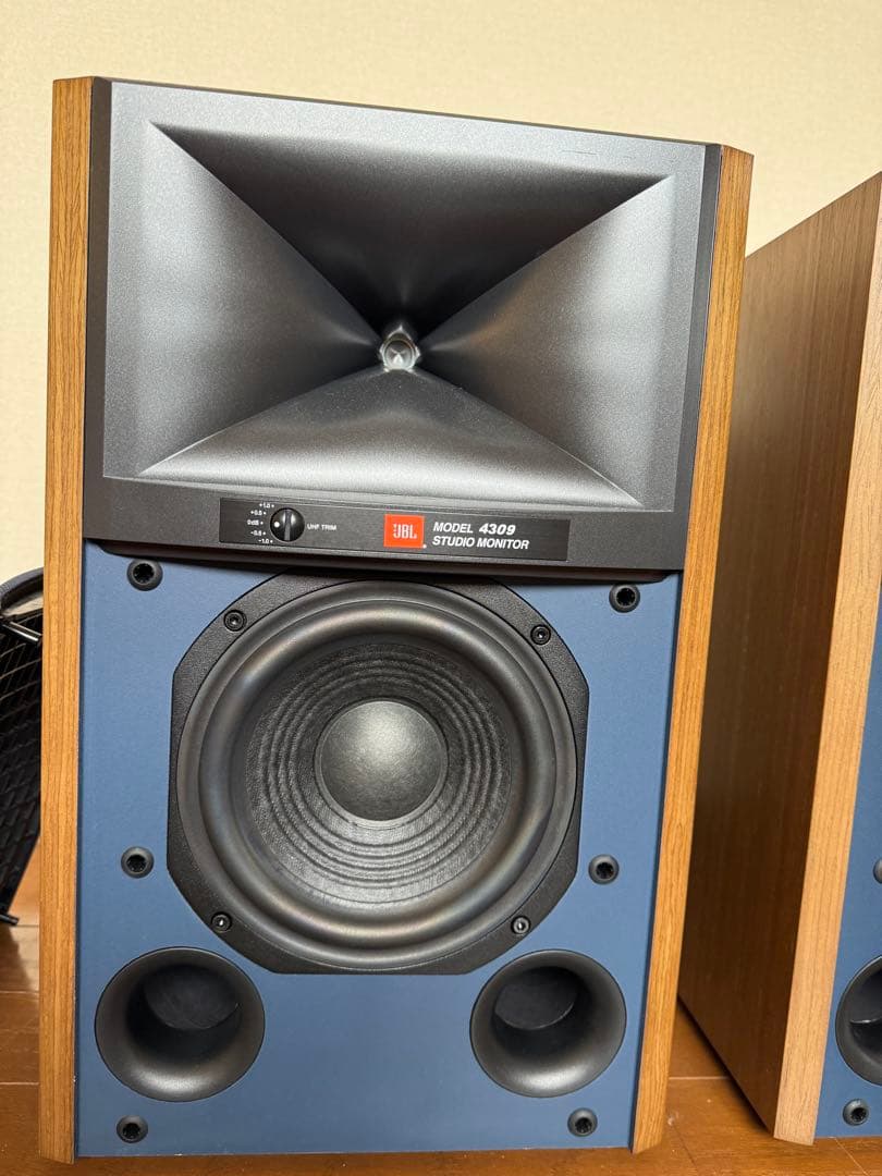 スピーカー・ウーファー JBL4309
