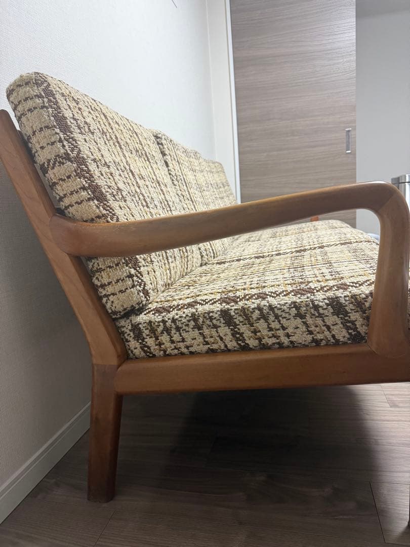 【希少】1960s ヴィンテージ 3人掛けソファ L. Olsen & Son