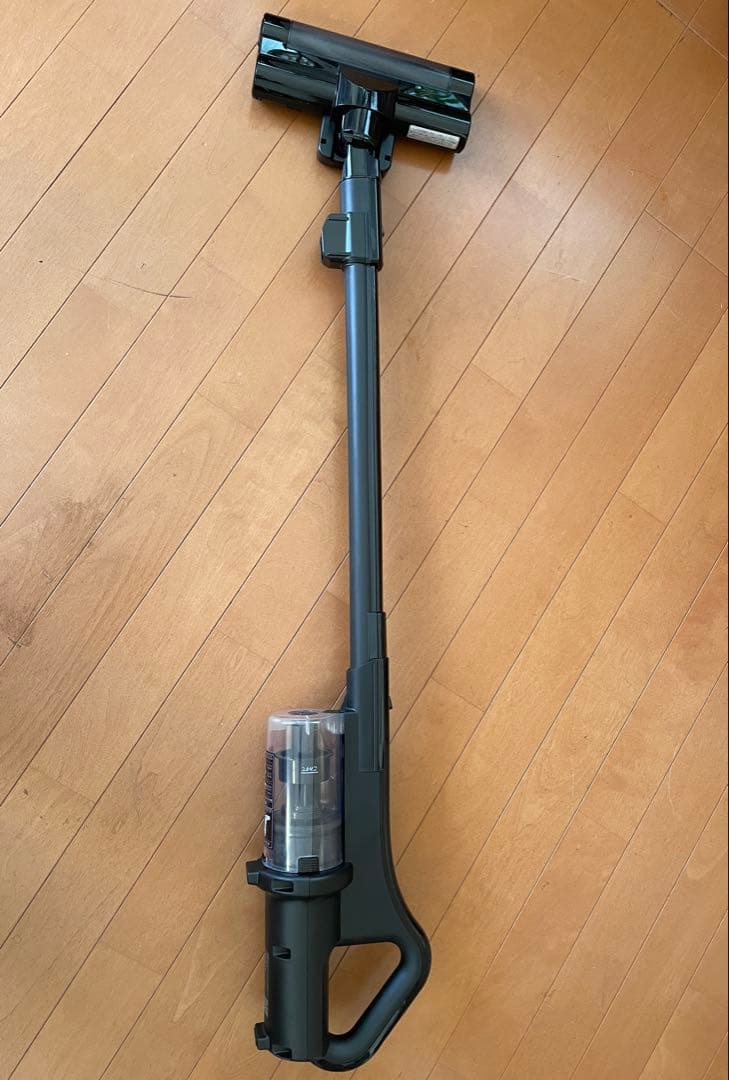 アイリスオーヤマ充電式サイクロンクリーナー SCD-R3P
