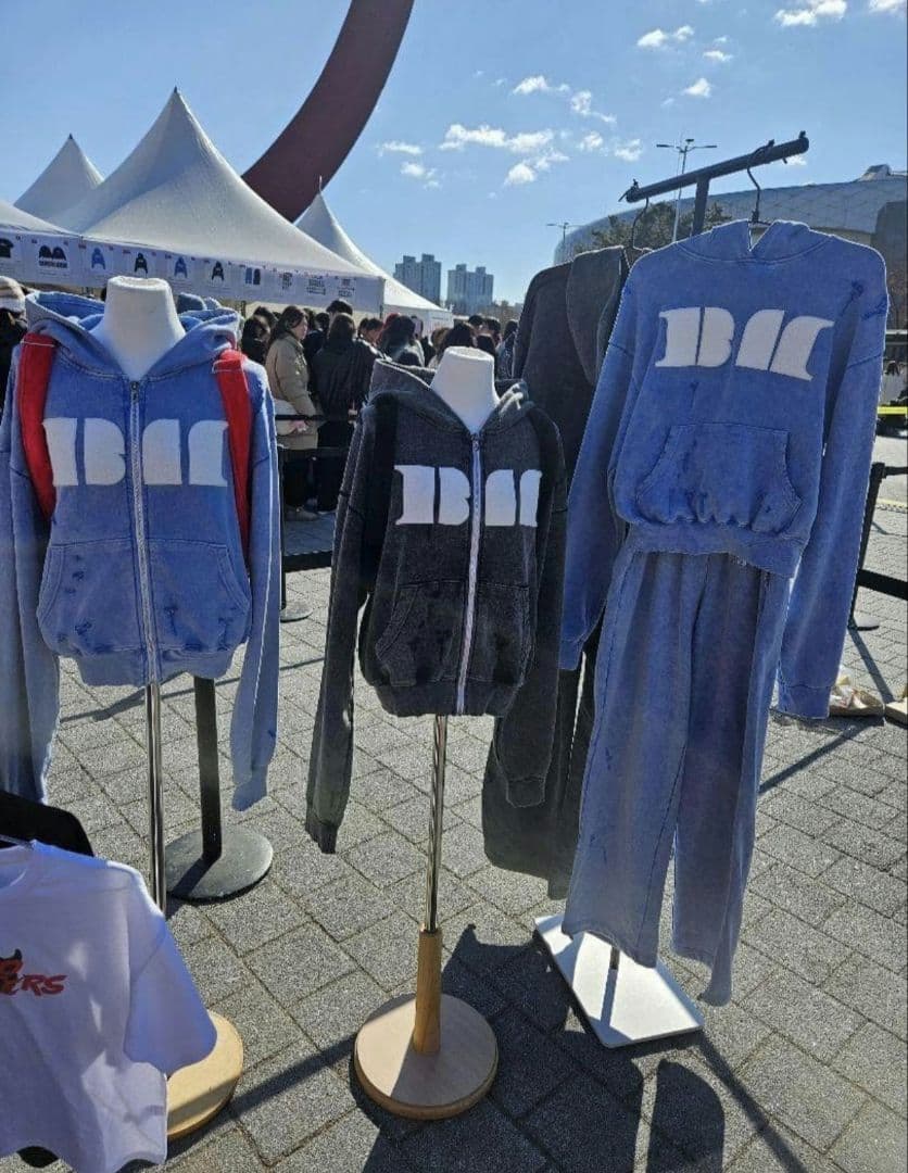 BABYMONSTER ベビモン フーディー ブルー HOODIE スウェット