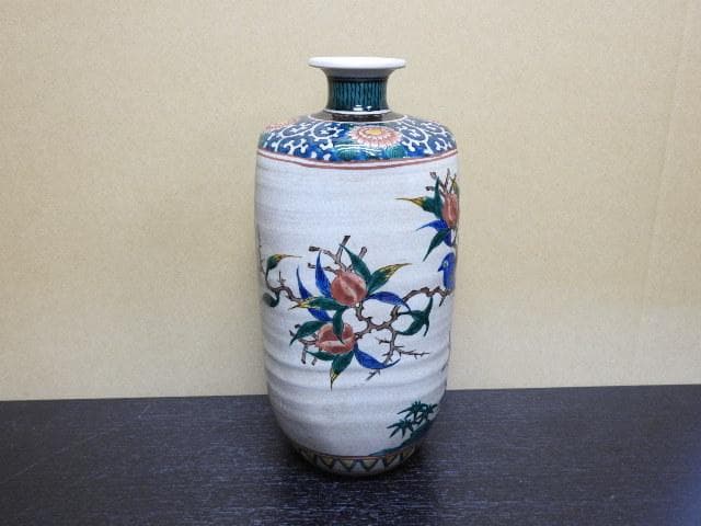 九谷焼　桃・鳥　吉田屋写　花瓶　MA320
