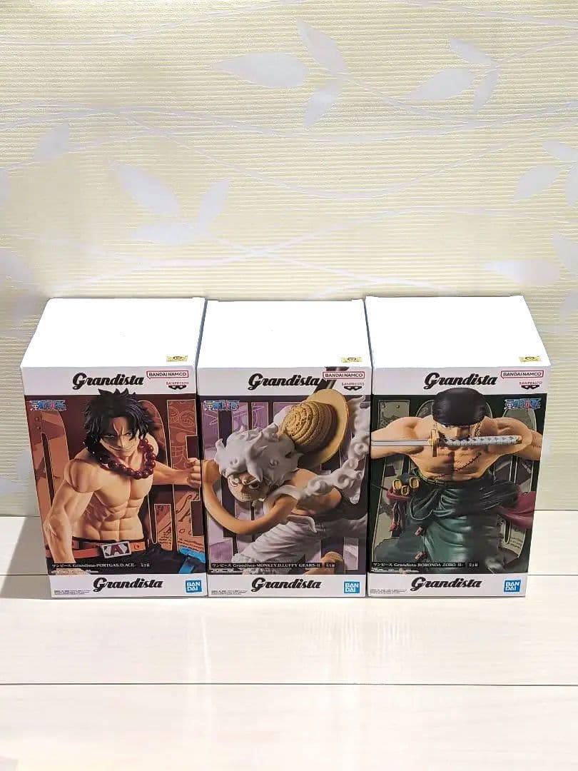 ニカボニー·ニカルフィ 各1体とエース·ニカルフィ·ゾロフィギュア他おまとめ