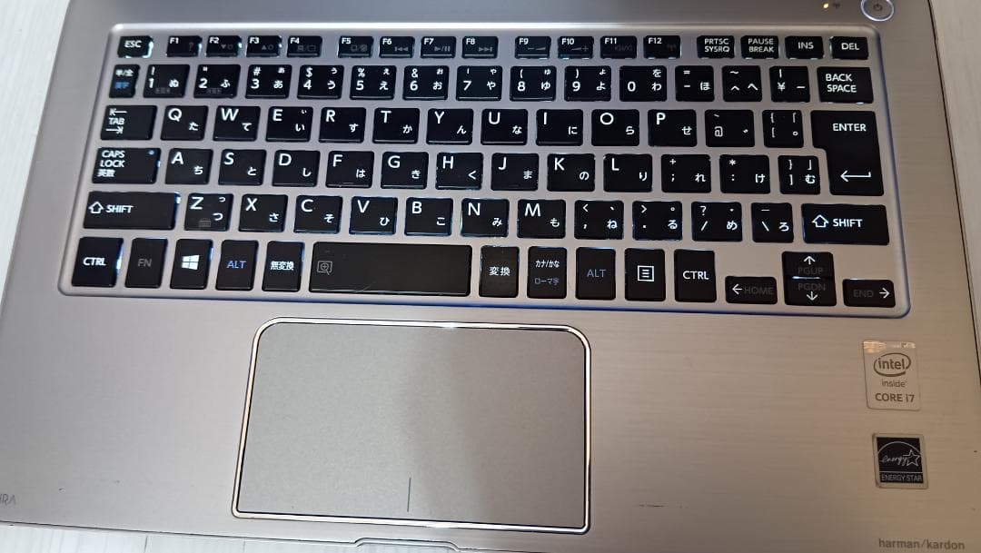 Dynabook KIRA VB73　i7　harman/kardon DTS