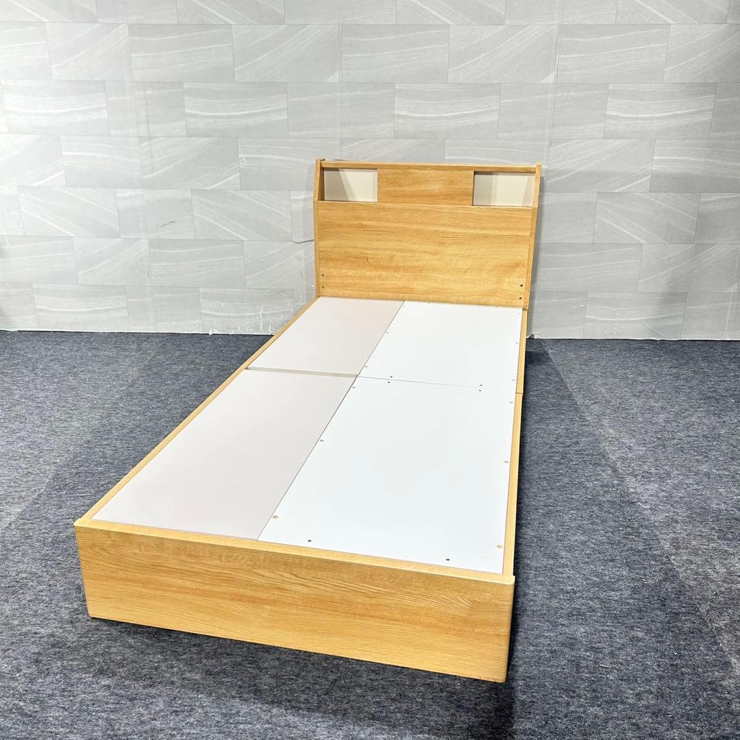 ニトリ ベッドフレーム シングル アザン浅型 コンセント付き 家具 d5473