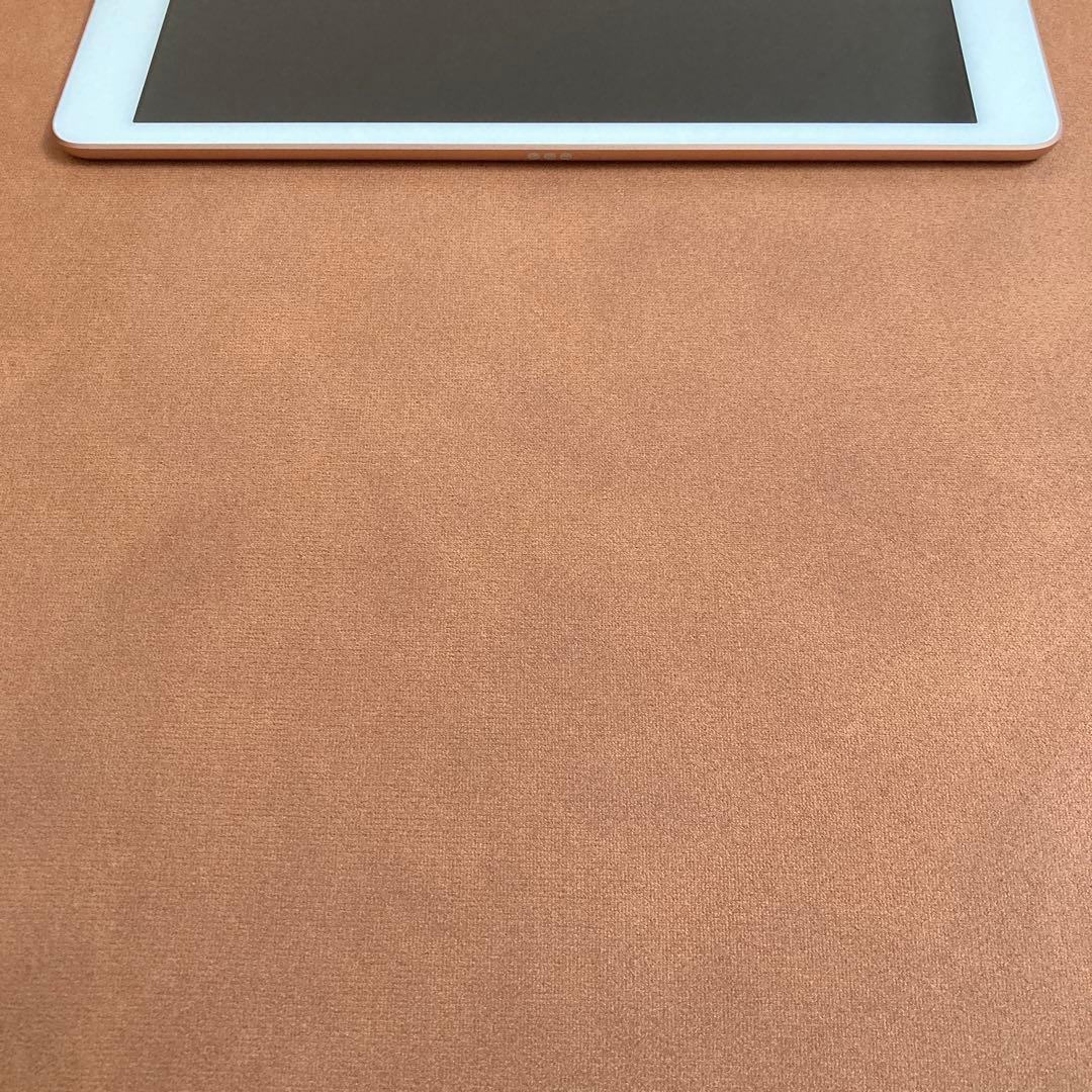 1175 電池ほぼ新品☆比較的美品☆iPad7第7世代32GB WIFIモデル☆