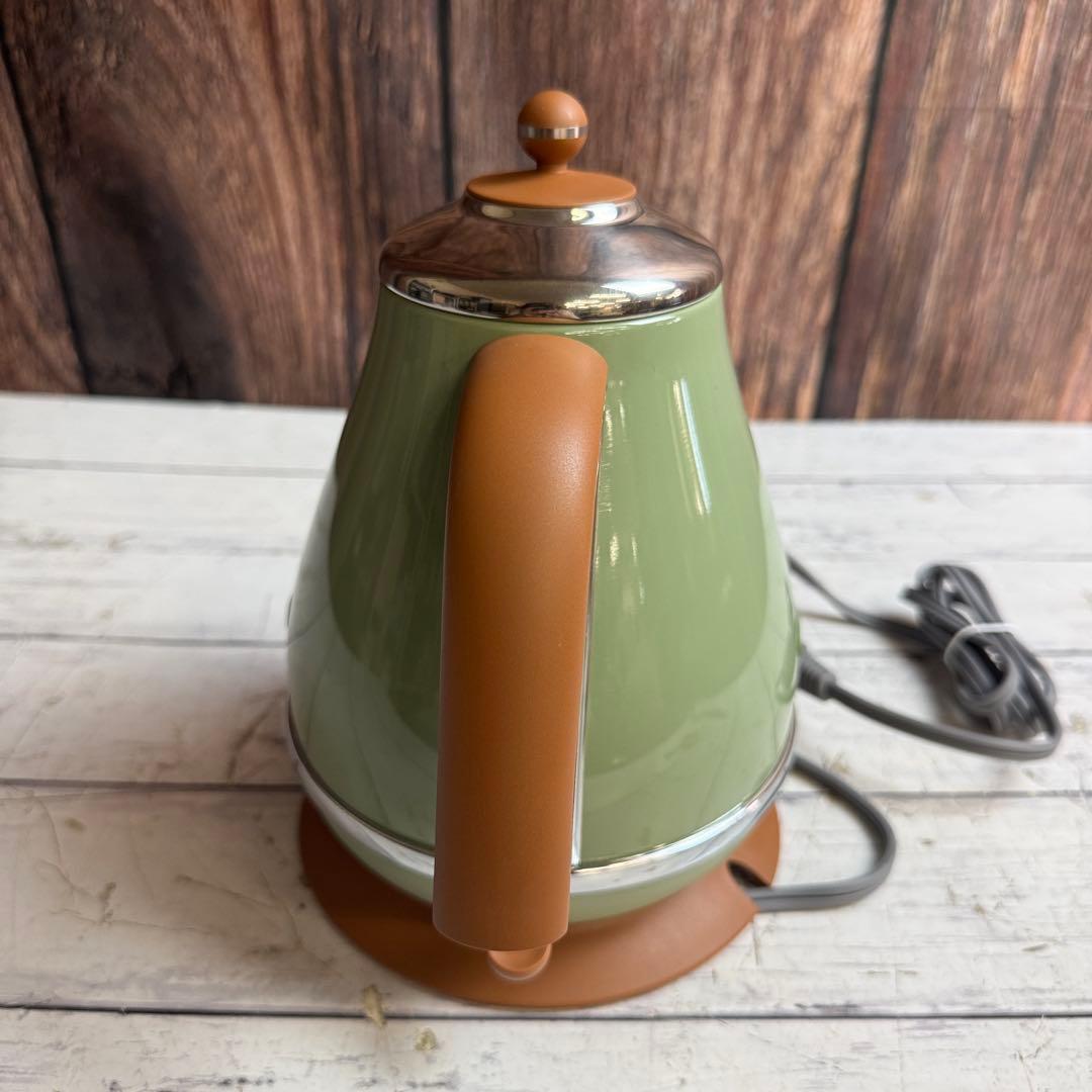 新品 DeLonghi デロンギ 電気ケトル KBOV1200J-GR ケトル