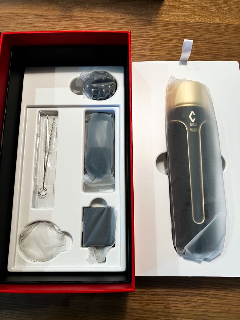 【新品未使用】リアボーテ 美顔器 保証期間内　エクラボーテ　シリアルナンバーあり