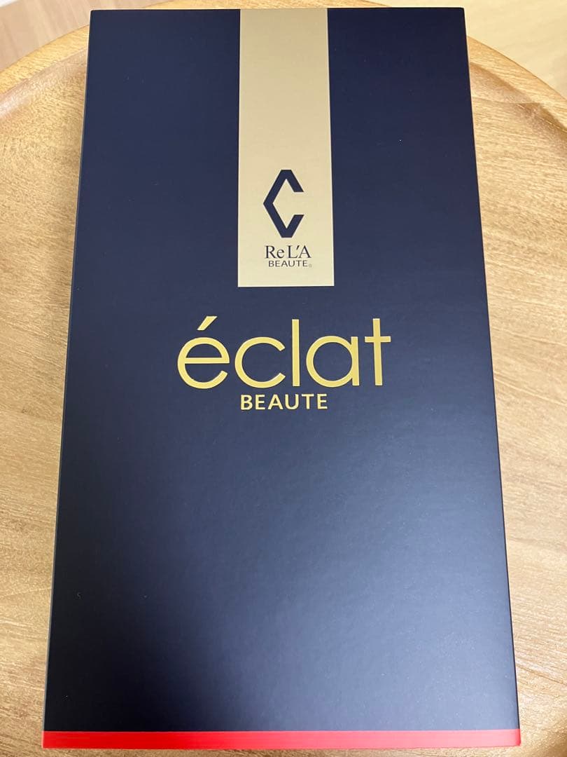 【新品未使用】リアボーテ 美顔器 保証期間内　エクラボーテ　シリアルナンバーあり