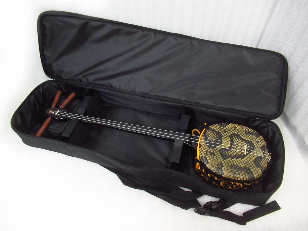 沖縄三線 初心者向けセット 美品 / 人工皮革
