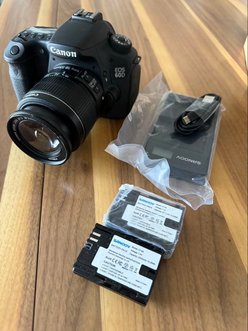 Canon EOS 60D デジタル一眼レフ 本体とレンズ