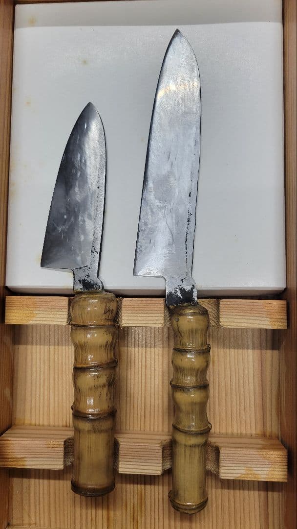 初代正次郎 総火造り 包丁セット 2本 木製ケース付 竹の柄付け