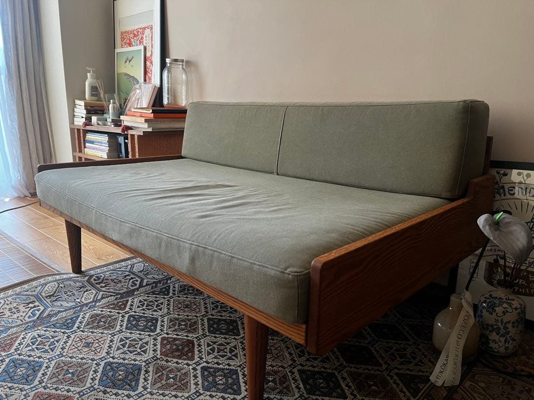 美品 モモナチュラル　DAYSOFA 2P 2人がけ 定価12万円