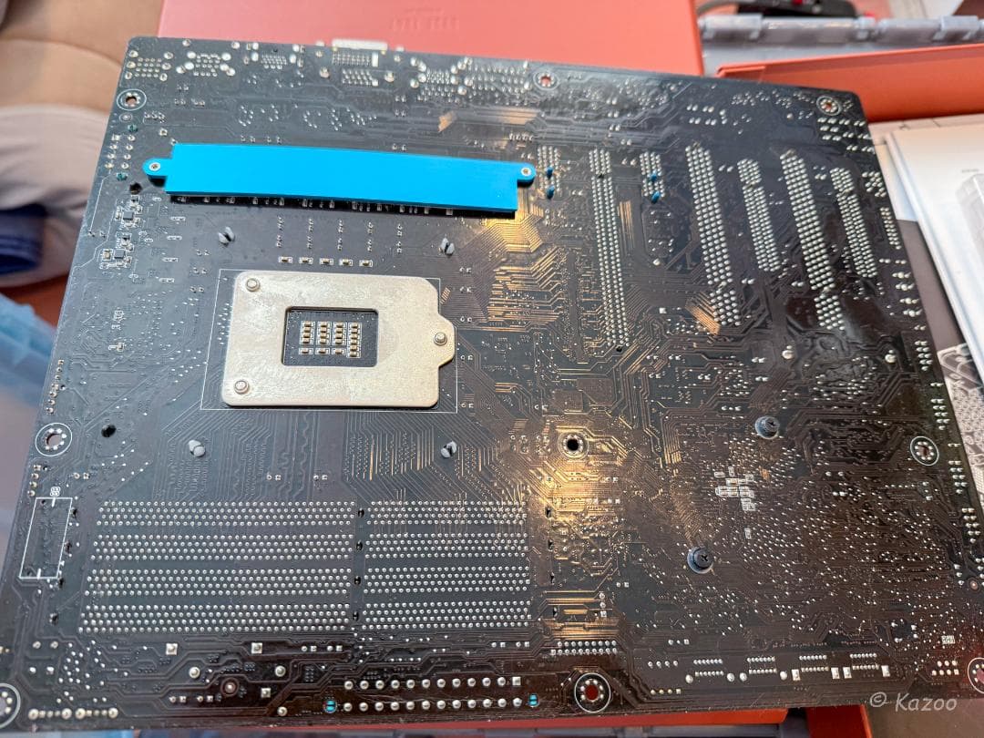 ASUS P8Z68-V PRO cpu i7 2600K メモリ１６GB搭載