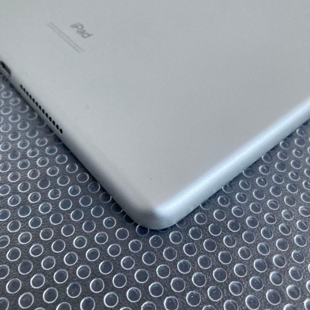 556【早い者勝ち】iPad8 第8世代 32GB WIFIモデル☆
