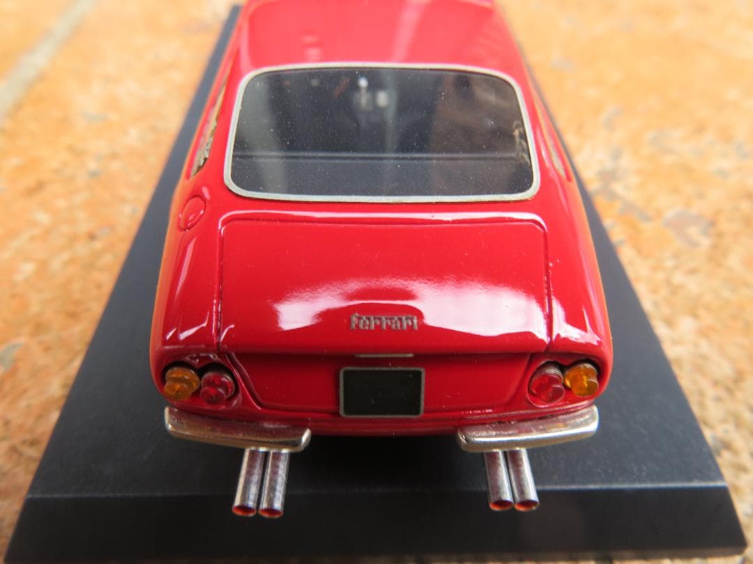 BBR社製　フェラーリ365　GTB4　デイトナ