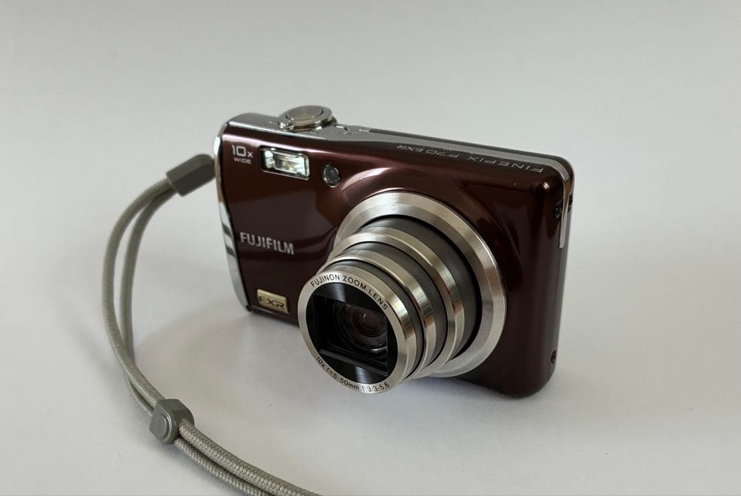 Fujifilm FINEPIX F70 EXR ブラウン