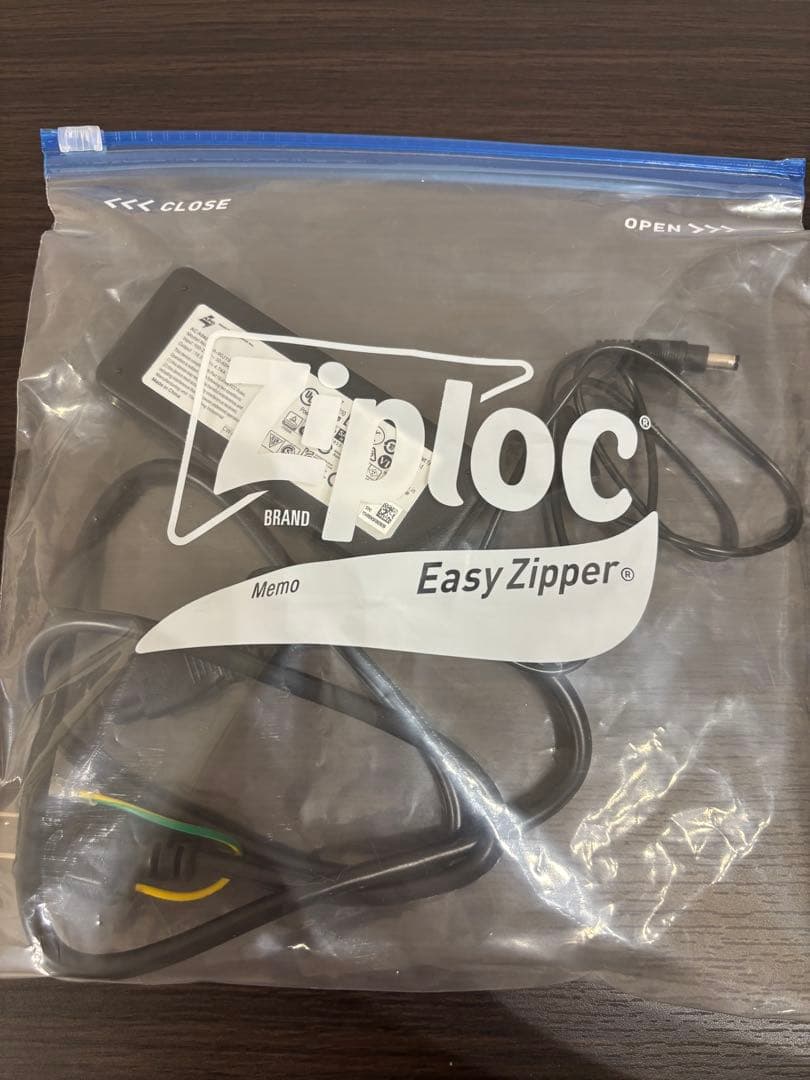 【未使用に近い】NOMVDIC L500 3色レーザープロジェクター