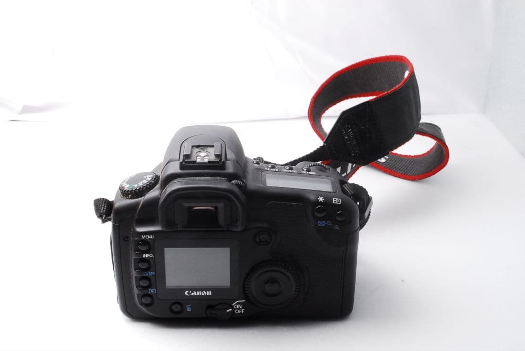 ジャンク品　Canon EOS 20D キャノン デジタル一眼レフカメラ