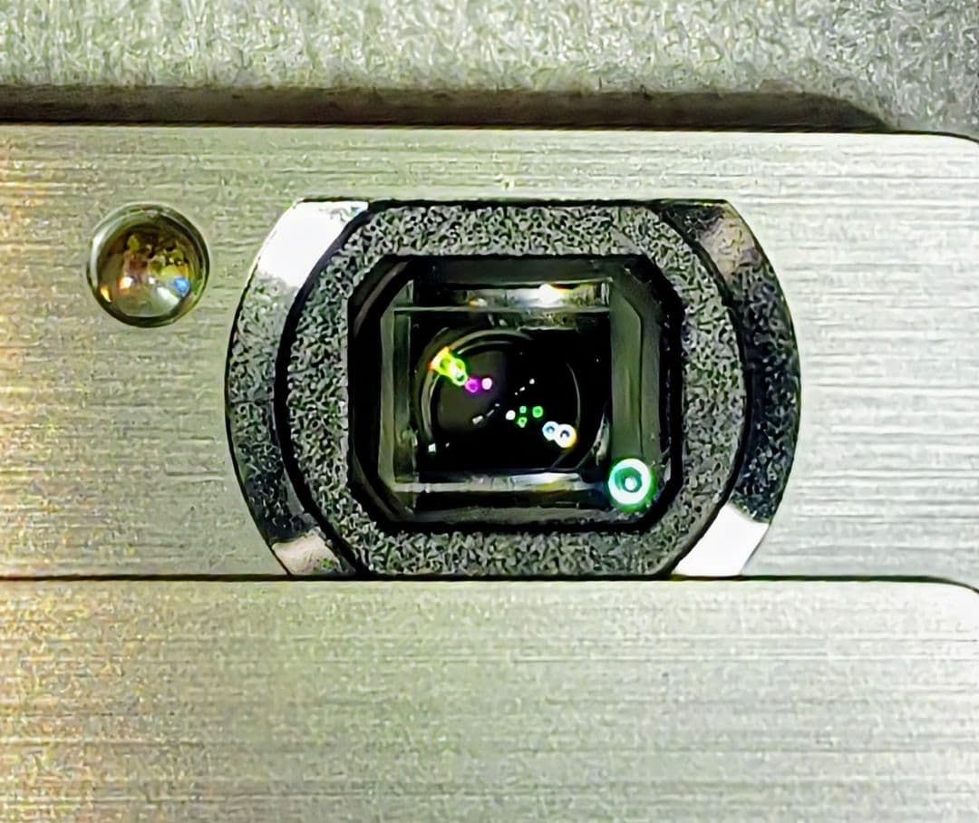 【動作確認済】SONYサイバーショットT700 メディア、電池付すぐに使えます