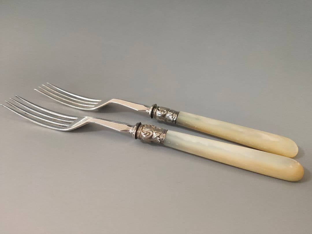 よっし～ ナイフ フォーク 4本セット