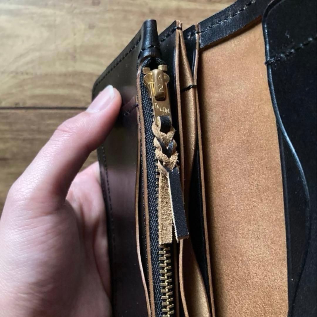 【ももさん】ミドルトラッカーウォレット 茶芯ブラック【お札を折らずに収納】