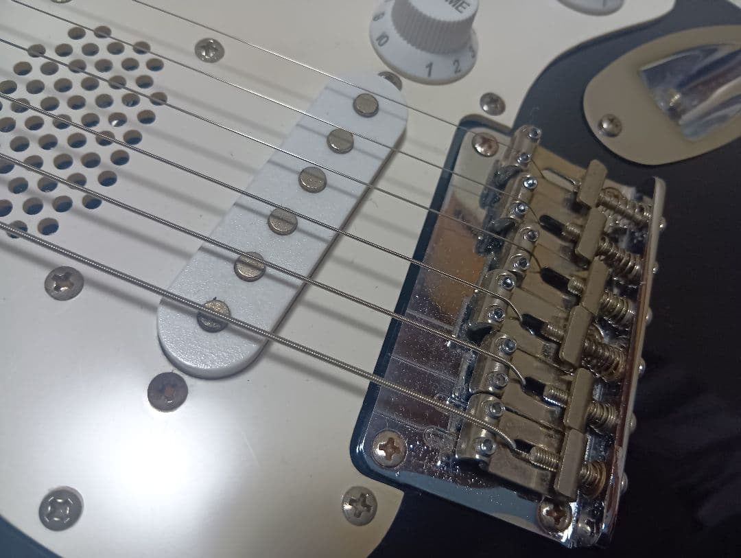 GrassRoots G-SE-MINI-M アンプ内蔵ミニギター