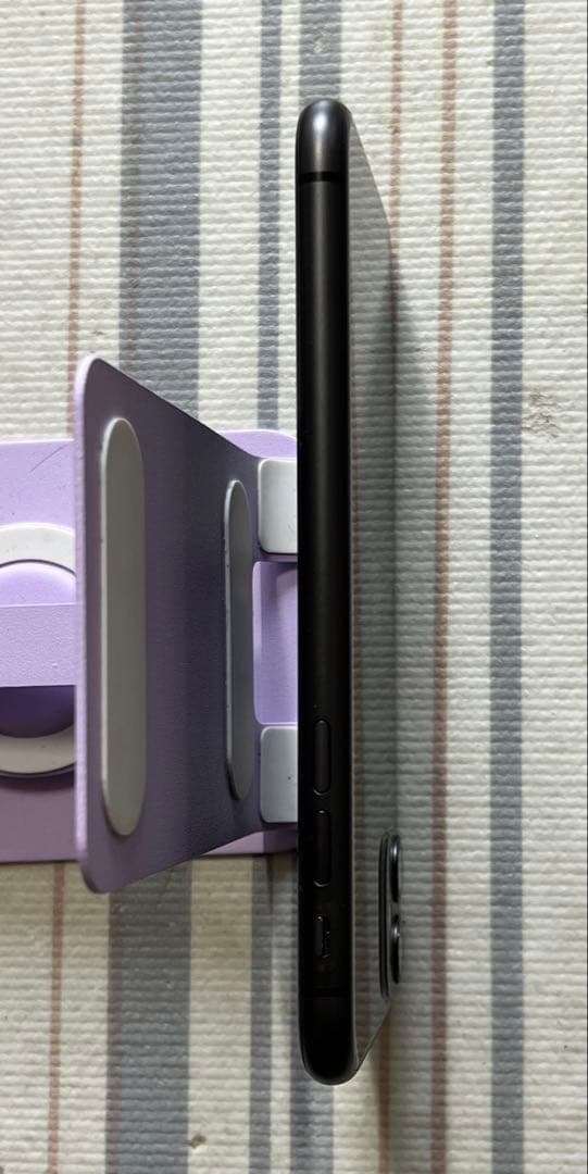 Apple iPhone 11 64GB ブラック 国内版SIMフリー