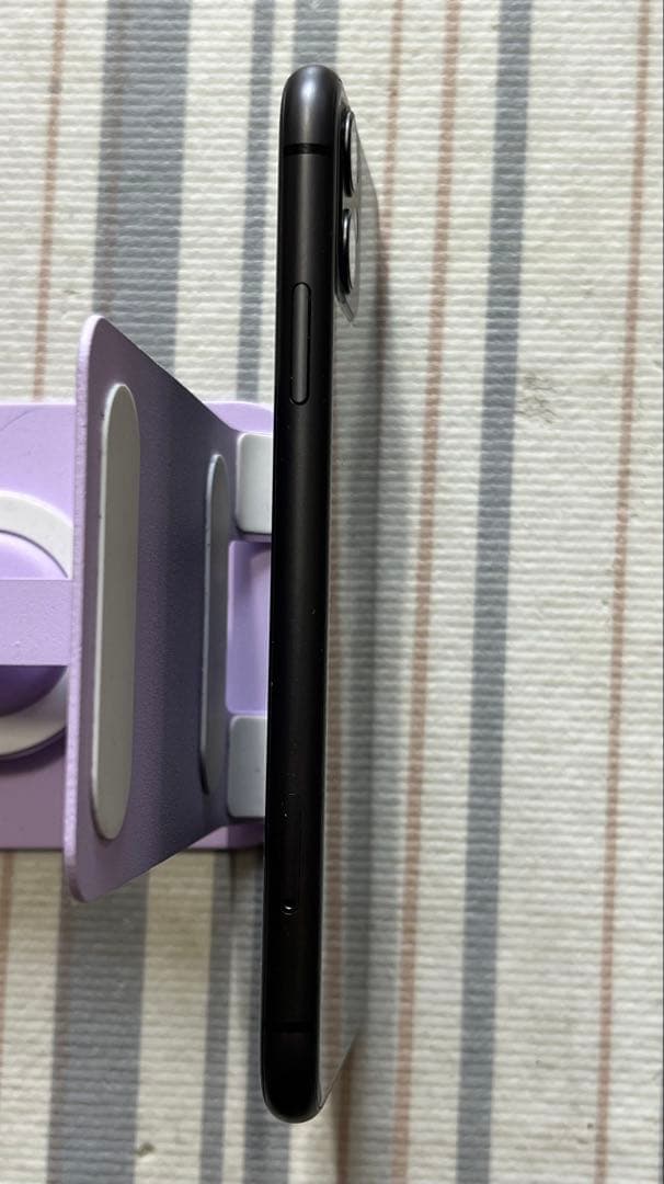 Apple iPhone 11 64GB ブラック 国内版SIMフリー