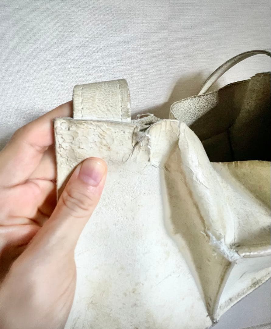 kagari yusuke カガリユウスケ　ウォールシリーズ　ショルダーバッグ