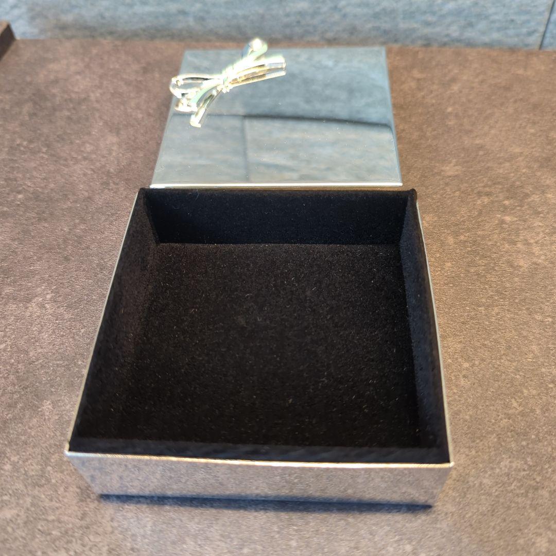 【未使用品】ケイトスペード レノックス リボン シルバー アクセサリーケース