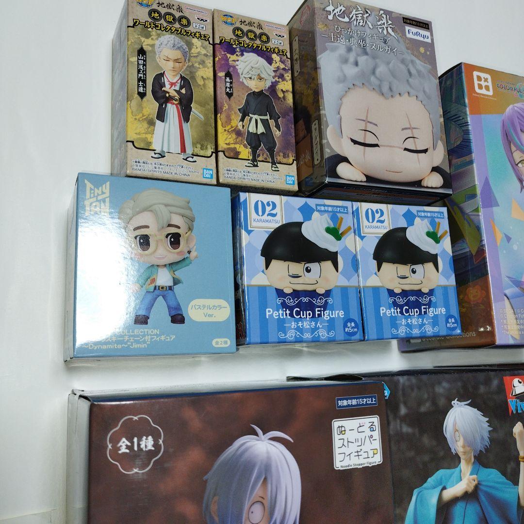 フィギュア　まとめ売り　１８点