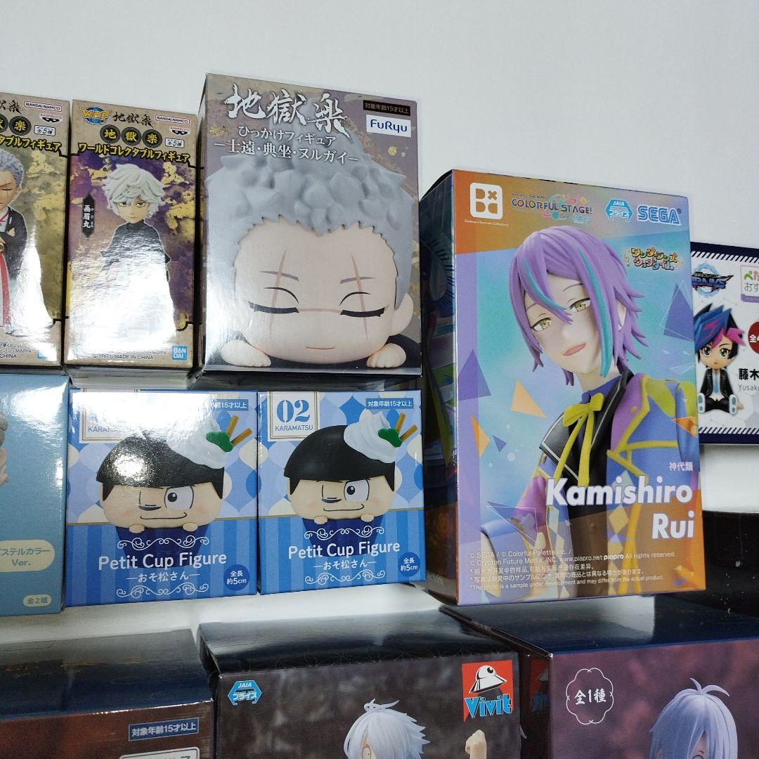 フィギュア　まとめ売り　１８点
