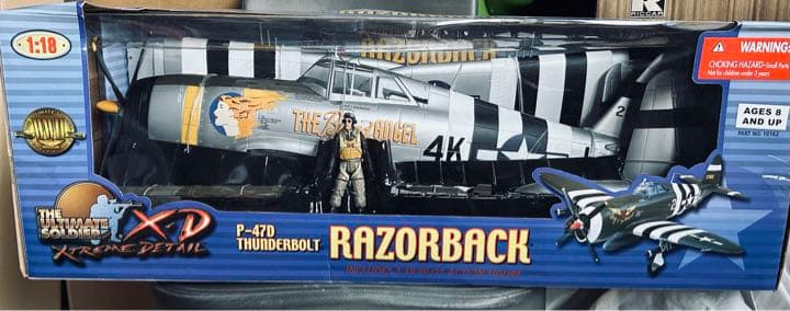 P-47 サンダーボルト　レザーバック　1/18