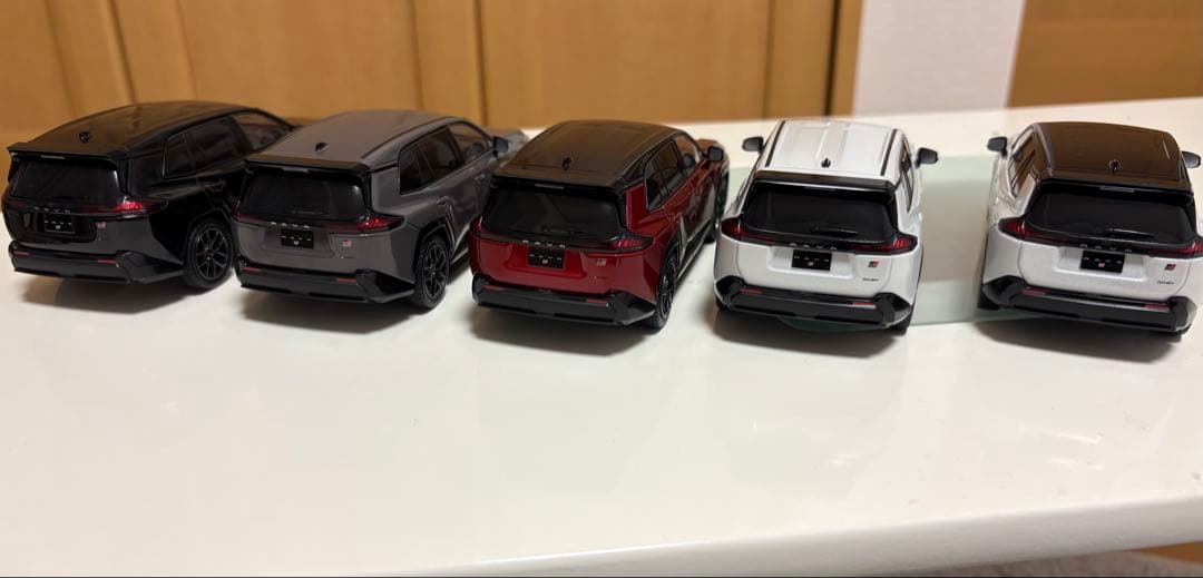 新型RAV4カラーサンプル　GRスポーツオールカラー5台セット