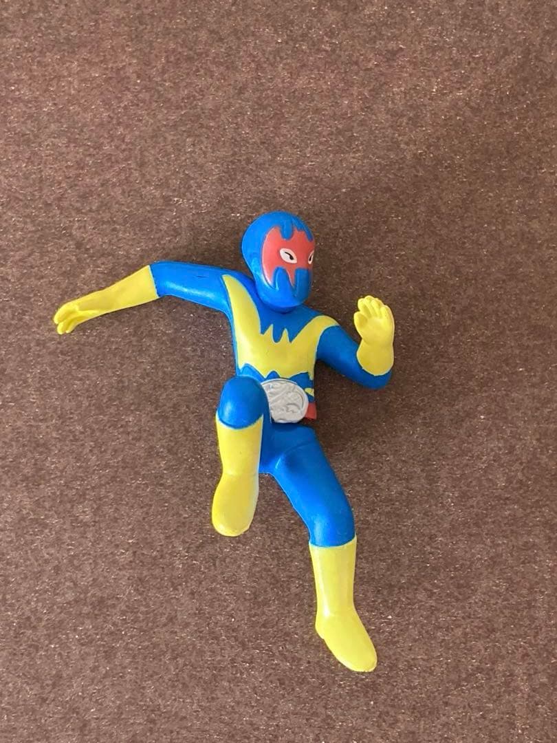 ショッカー戦闘員ガシャポン24体＋小フィギュア４体