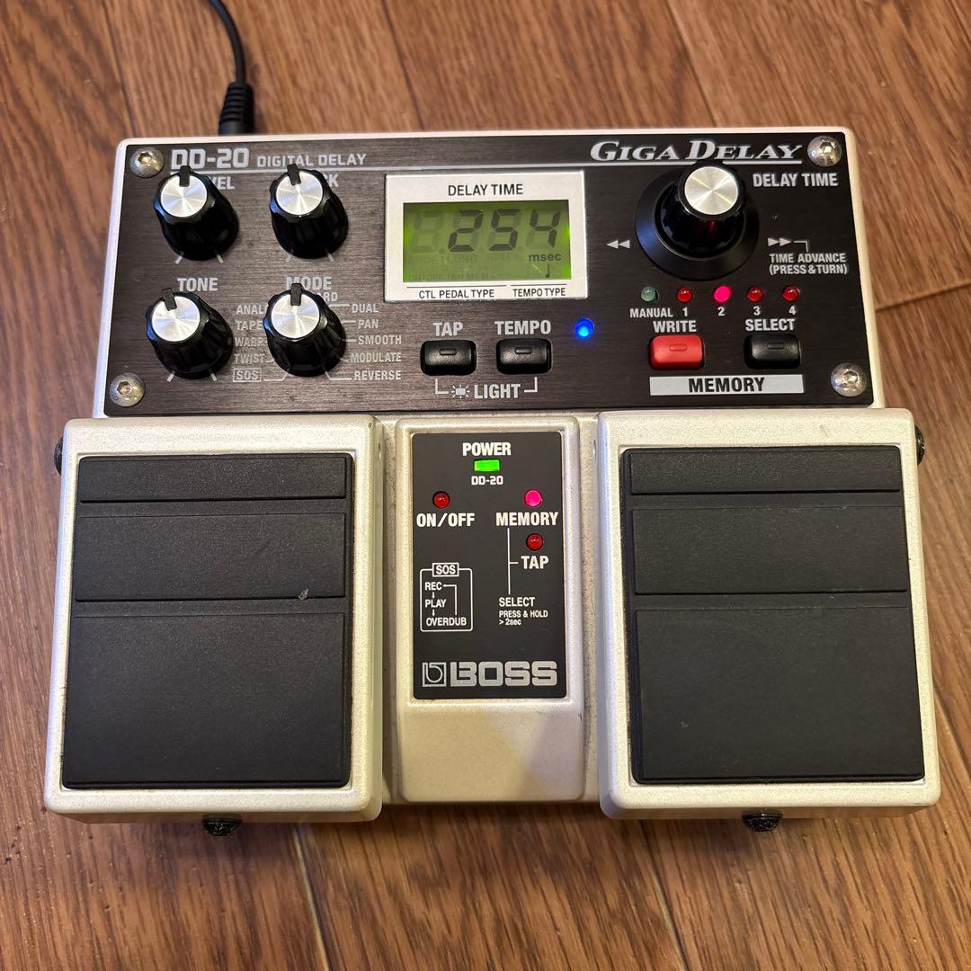【BOSS DD-20】Giga Delay デジタルディレイ／箱あり動作確認済
