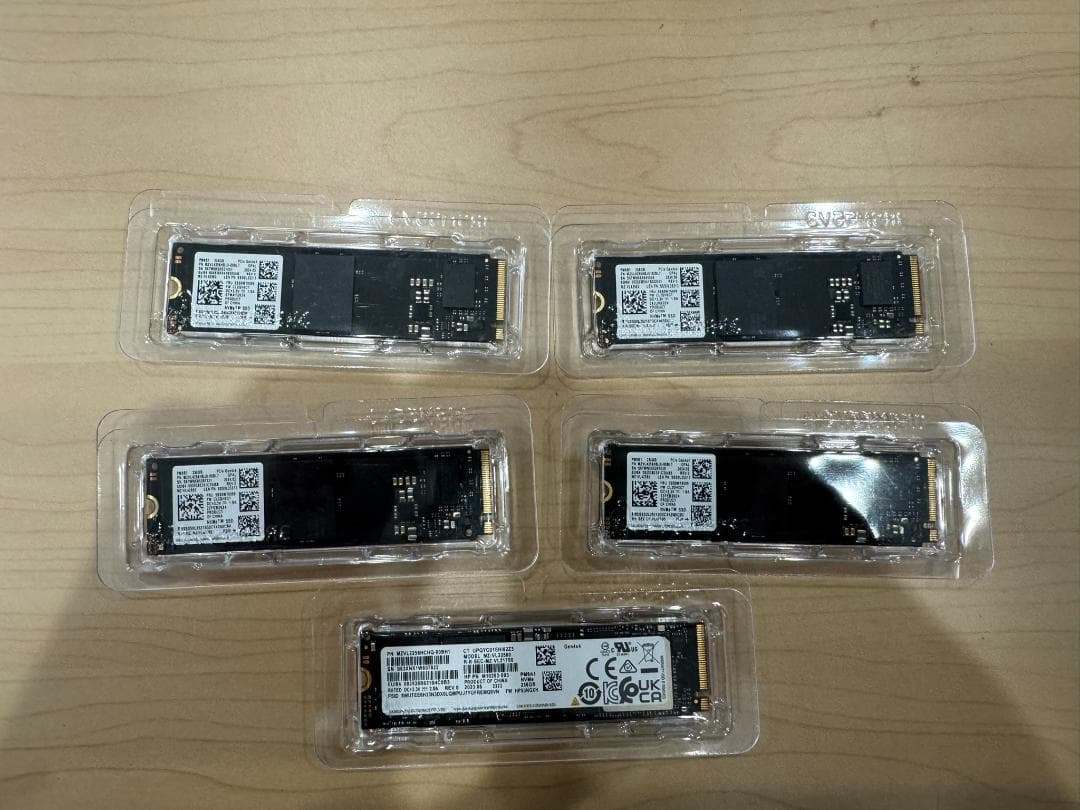 【新品】SAMSUNG M.2 SSD 256GB 5枚セット