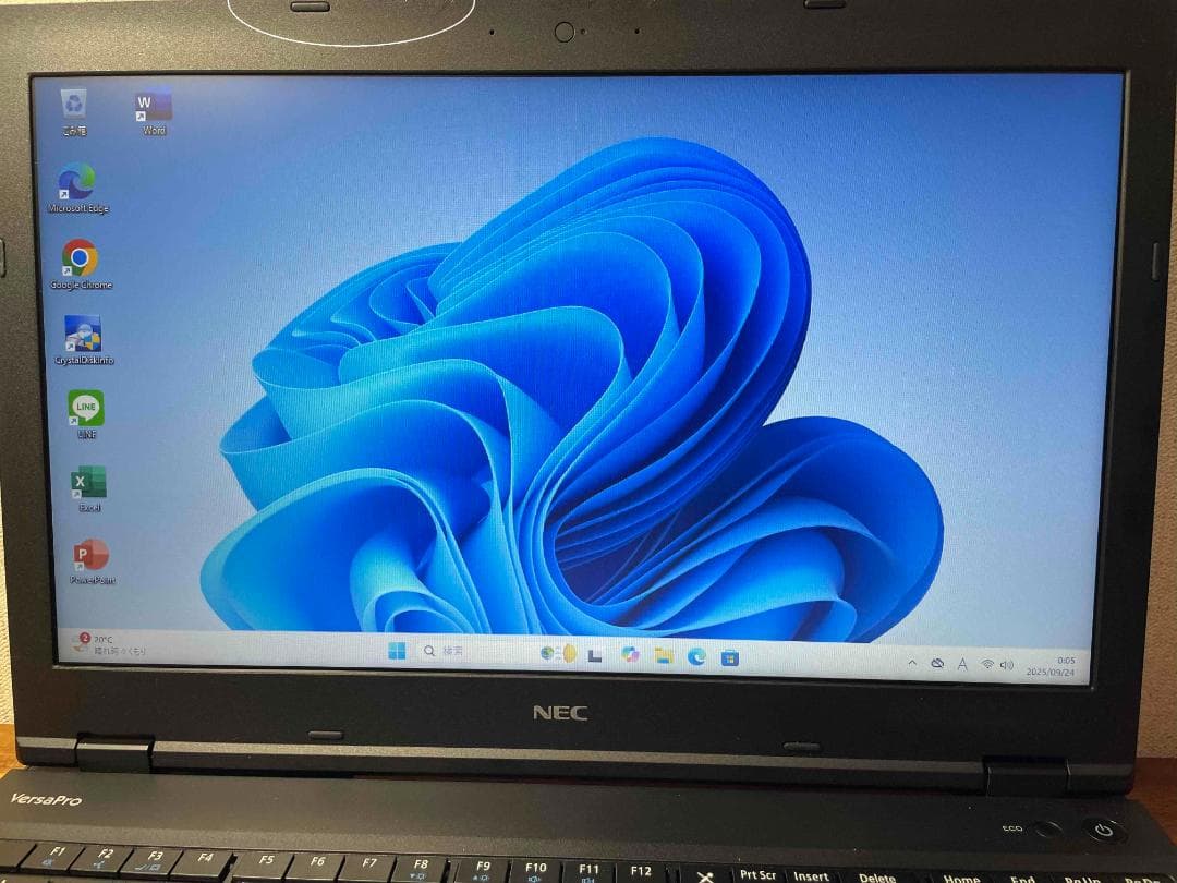 Win11 Office搭載 VersaPro メモリ12GB SSD256GB