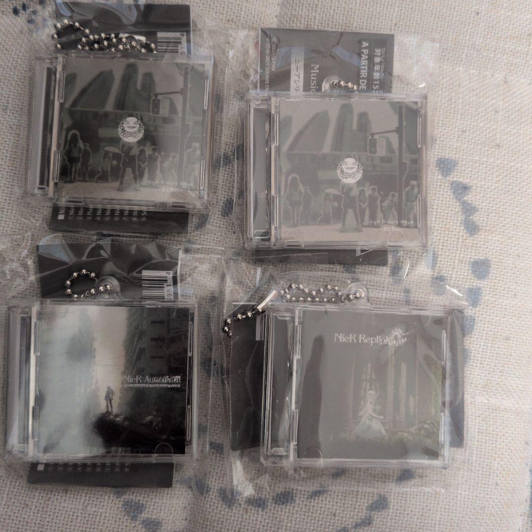 ニーア　ミュージックコレクションキーチェーン
