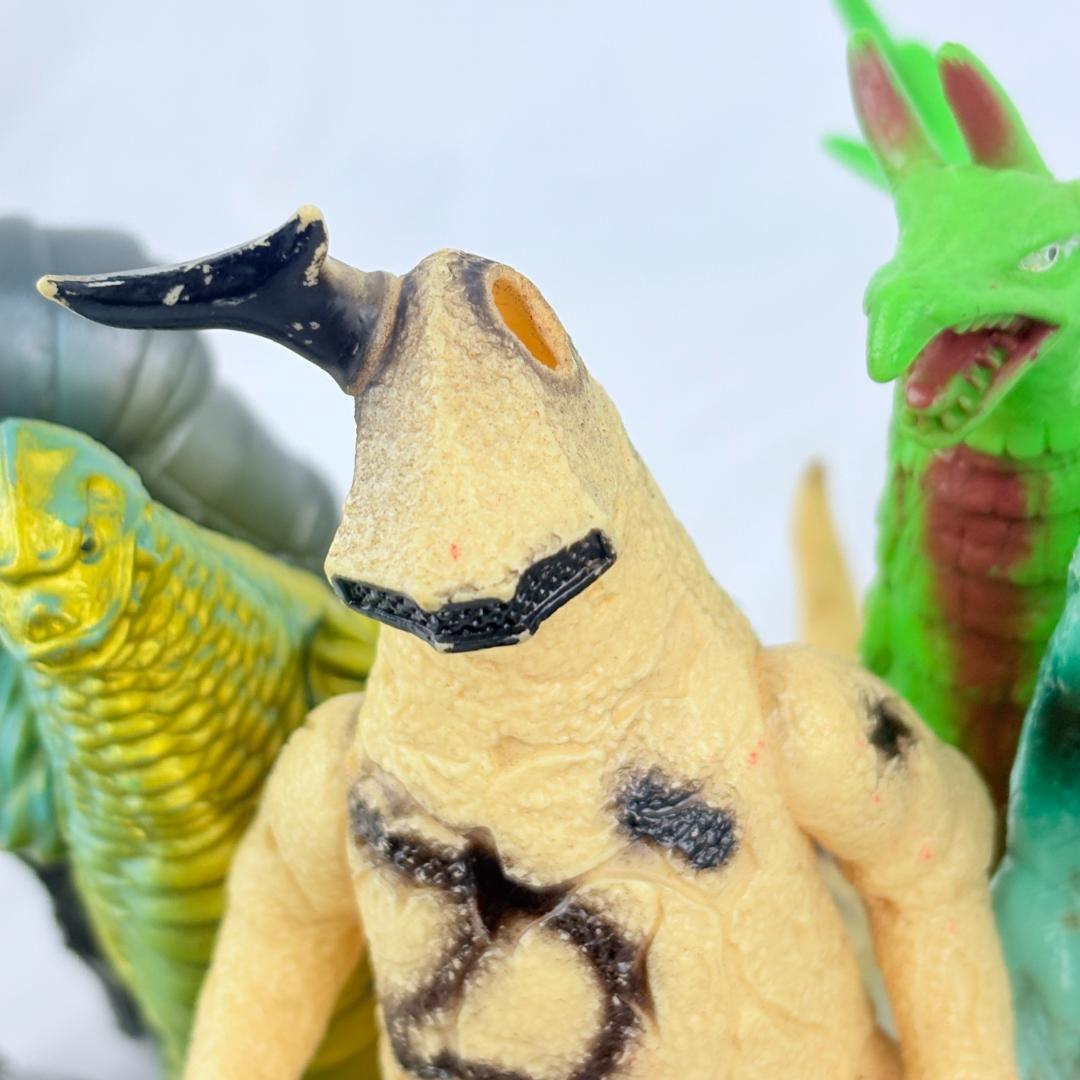 ウルトラマン 怪獣 硬質 ジャンク 現状 破損あり 昭和 レトロ 特撮 まとめ