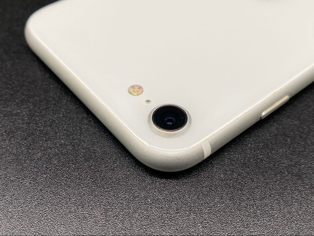 ★Apple iPhone SE 第二世代 MX9T2J/A 64GB