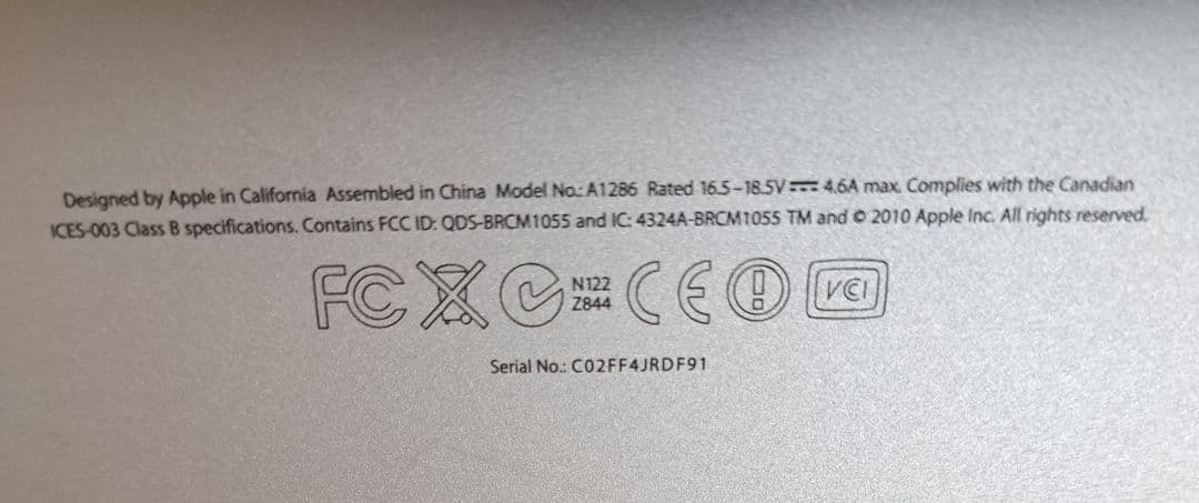 MacBook本体 MacBook Pro 15 A1286 i7/16GB/SSD512GB