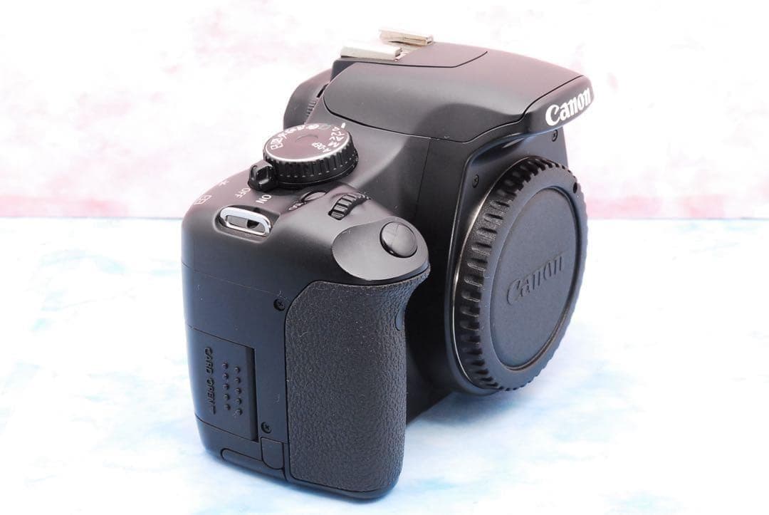 キャノン Kiss X2✨S数少✨一眼レフカメラ✨超望遠レンズ✨バッグ付♪