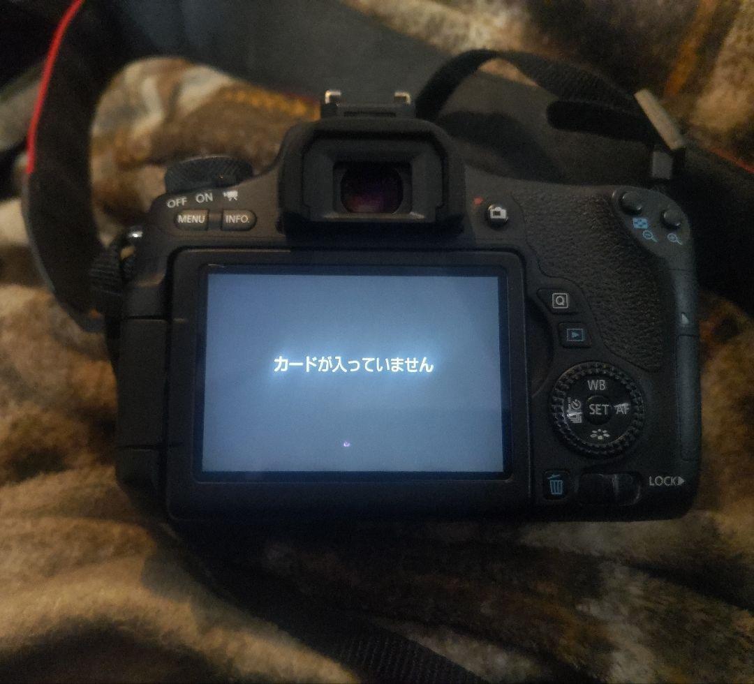 Canon EOS 8000D デジタル一眼レフカメラ　ジャンク