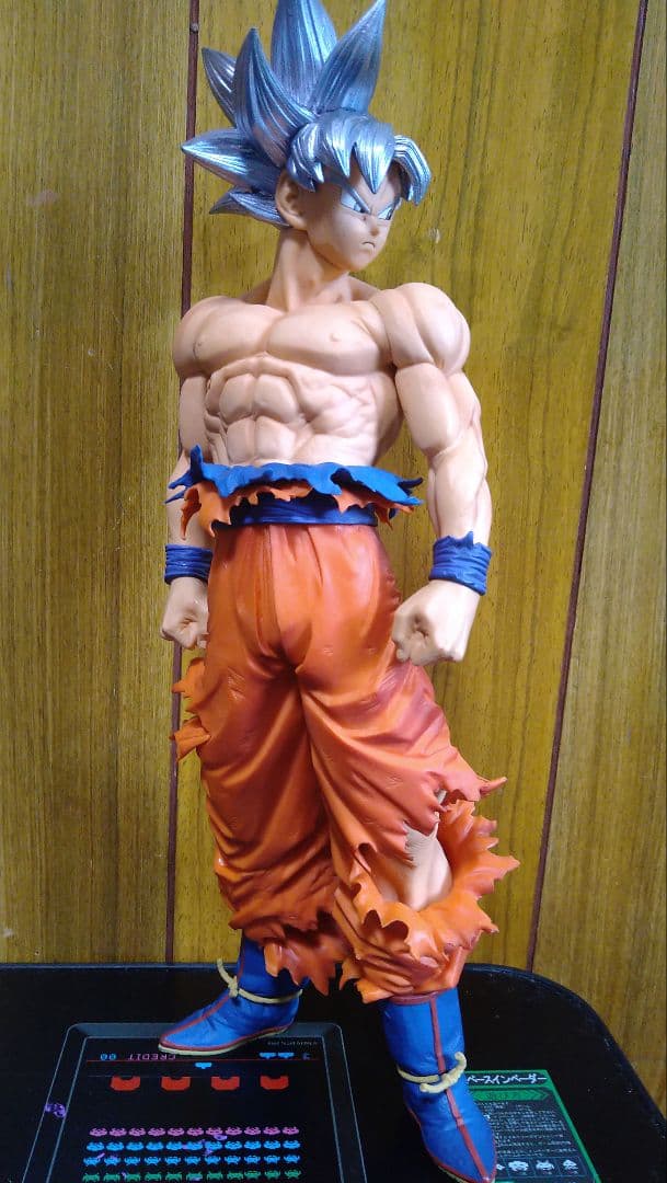 ドラゴンボール　一番くじ　孫悟空 身勝手の極意　フィギュア